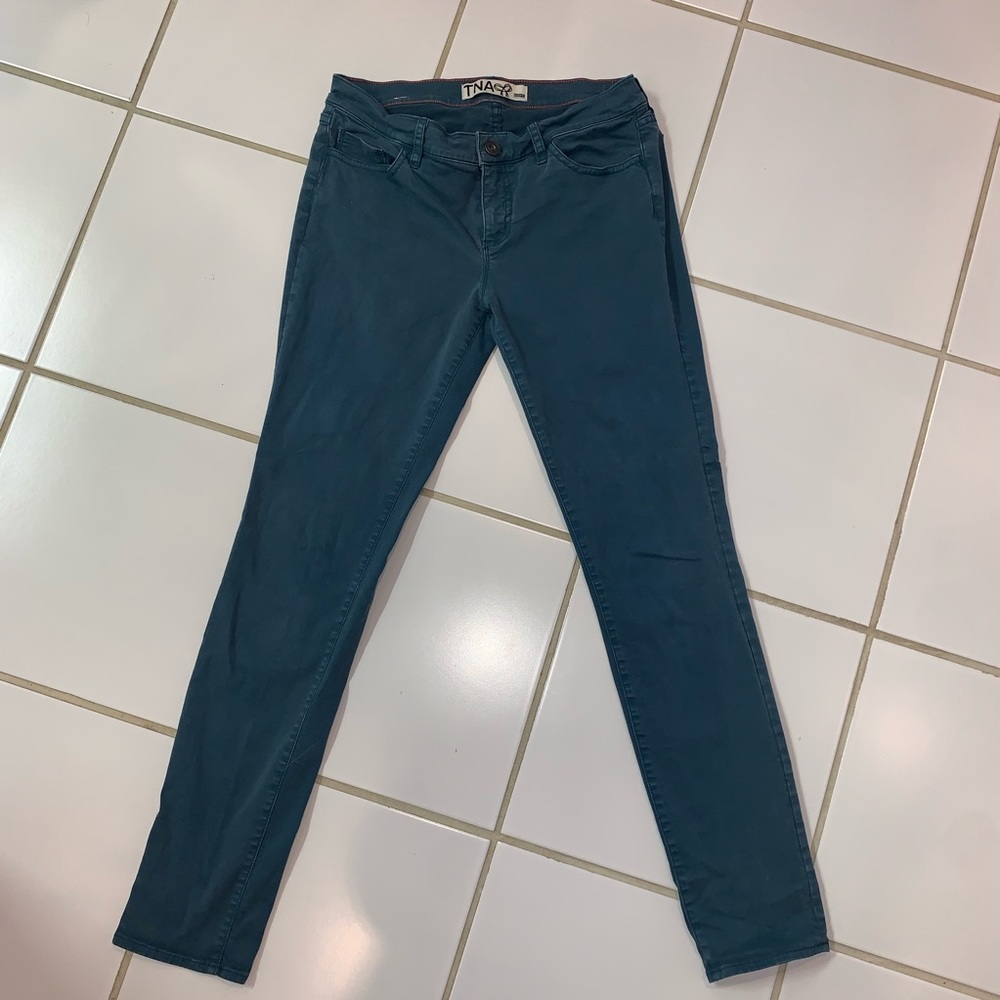 Artzia TNA soft skinny jeans